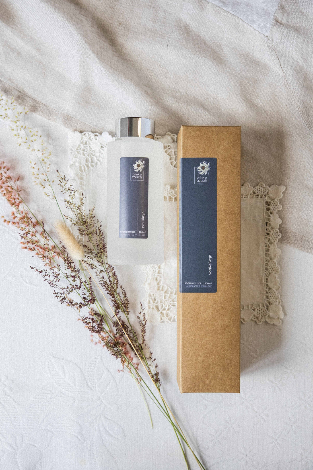 Brink of Touch reed diffuser with reed sticks