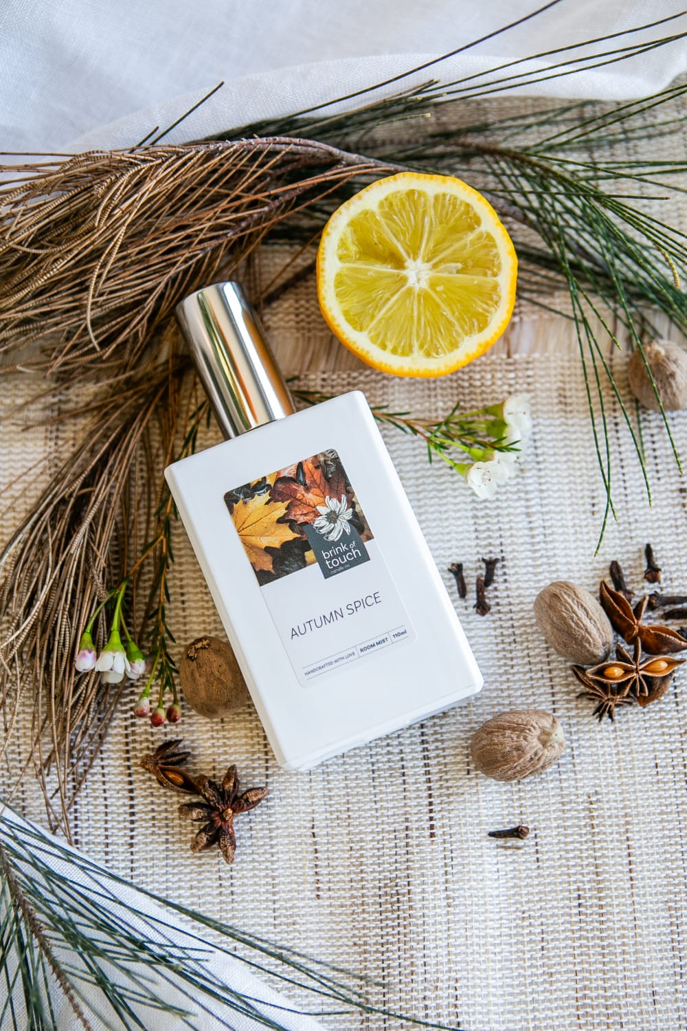 Autumn Spice Room Mist - close up