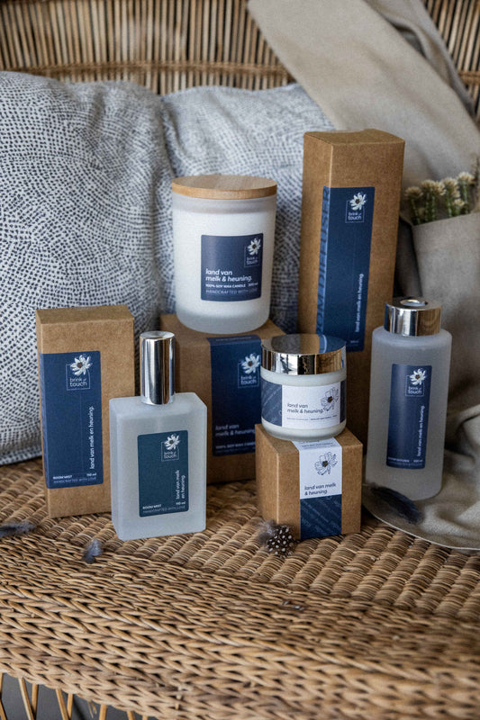 Afrikaanse Klein Kersie | Land Van Melk En Heuning mini candle - close up