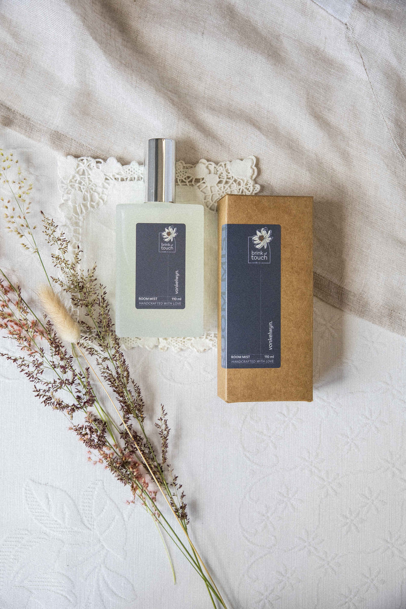 Afrikaanse Mist | Vonkelwyn by Brink of Touch