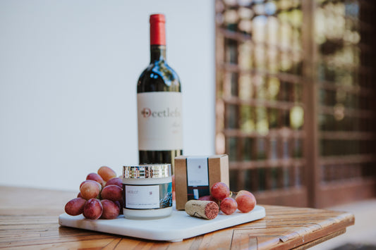 Wine Candle | Merlot - close up