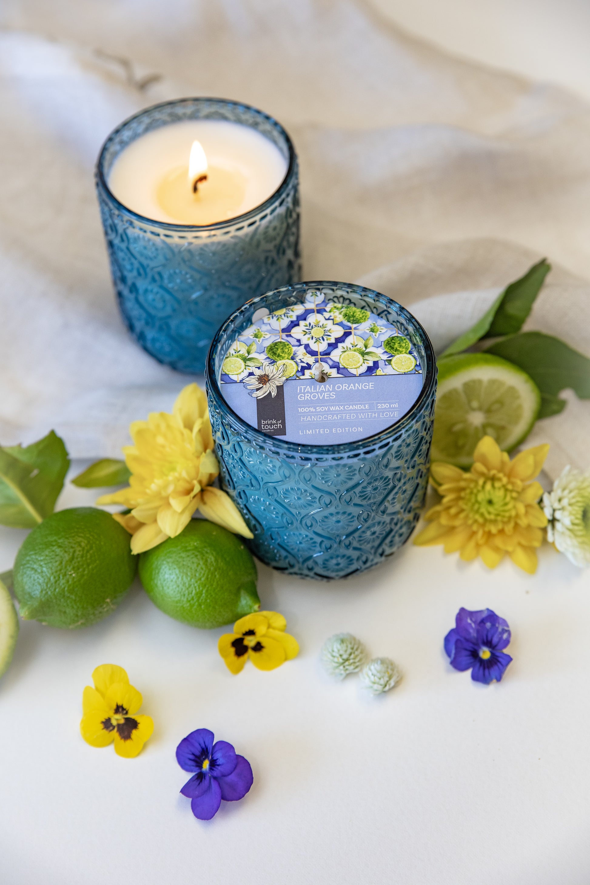 Italian Orange Groves candle packaging, top-down view