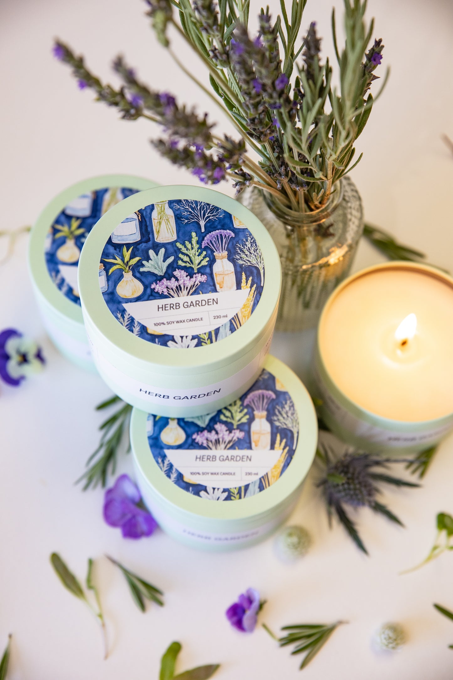 Herb Garden candle - close up