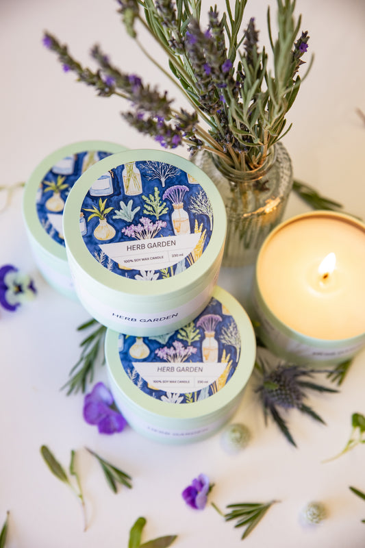 Herb Garden candle - close up