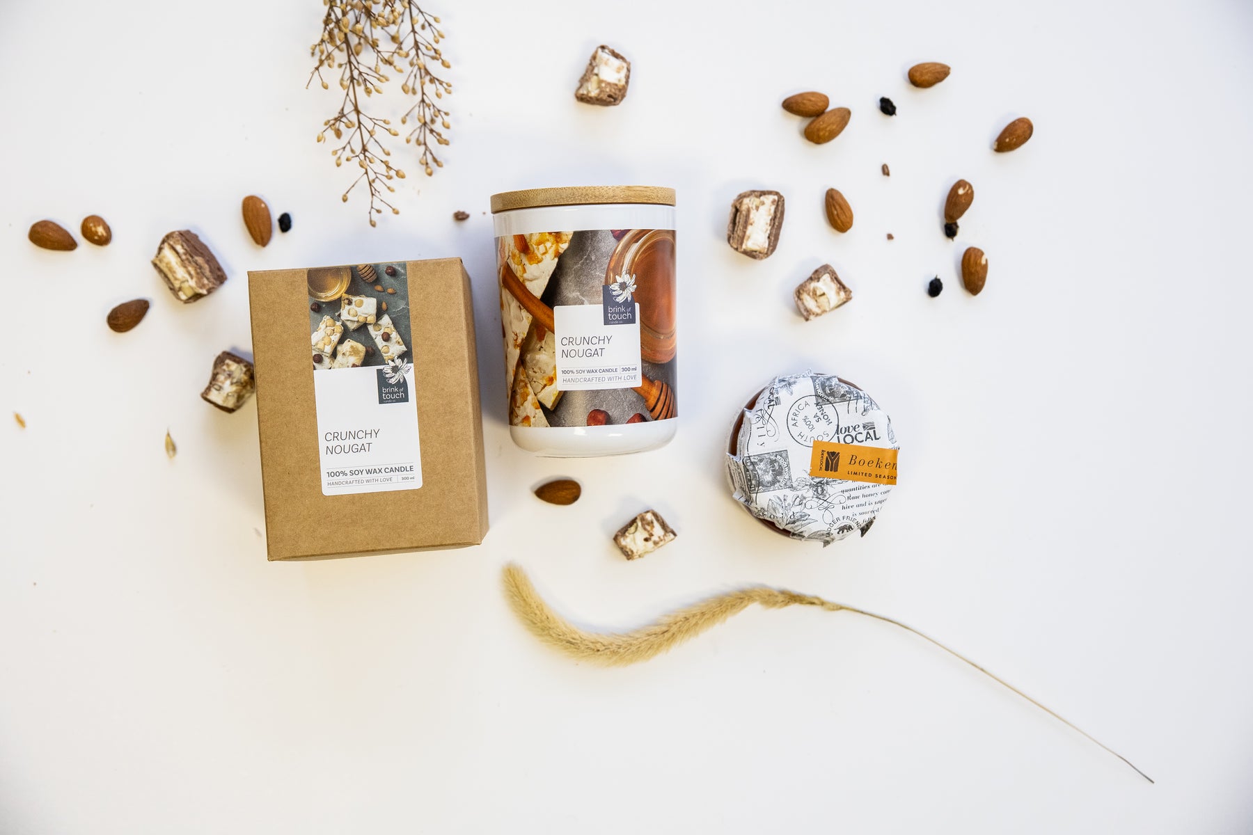 Crunchy Nougat Candle - fragrance notes