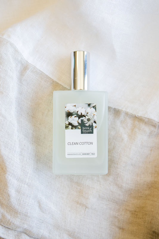 Clean Cotton Room Mist - close up