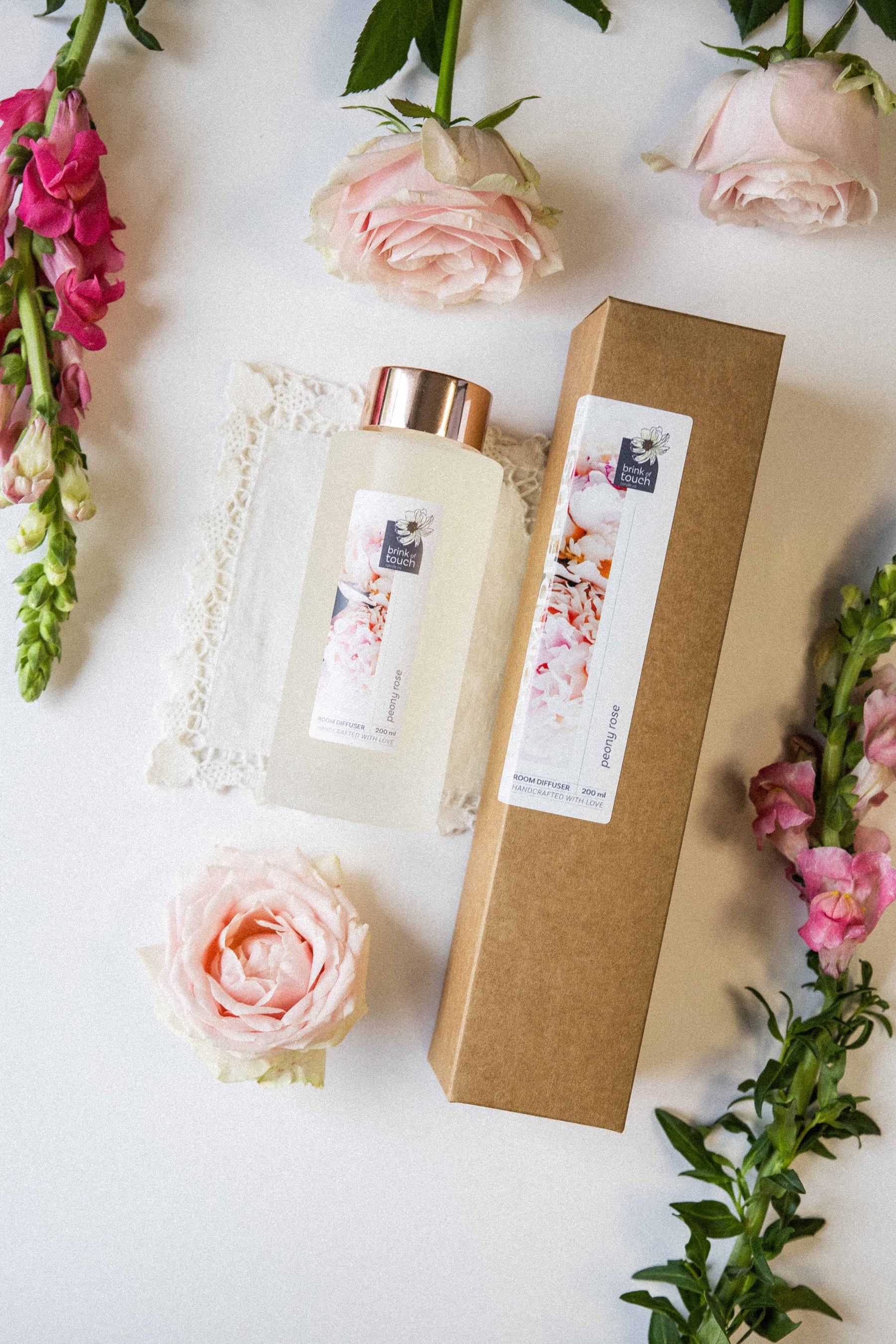 Peony Rose Diffuser - close up