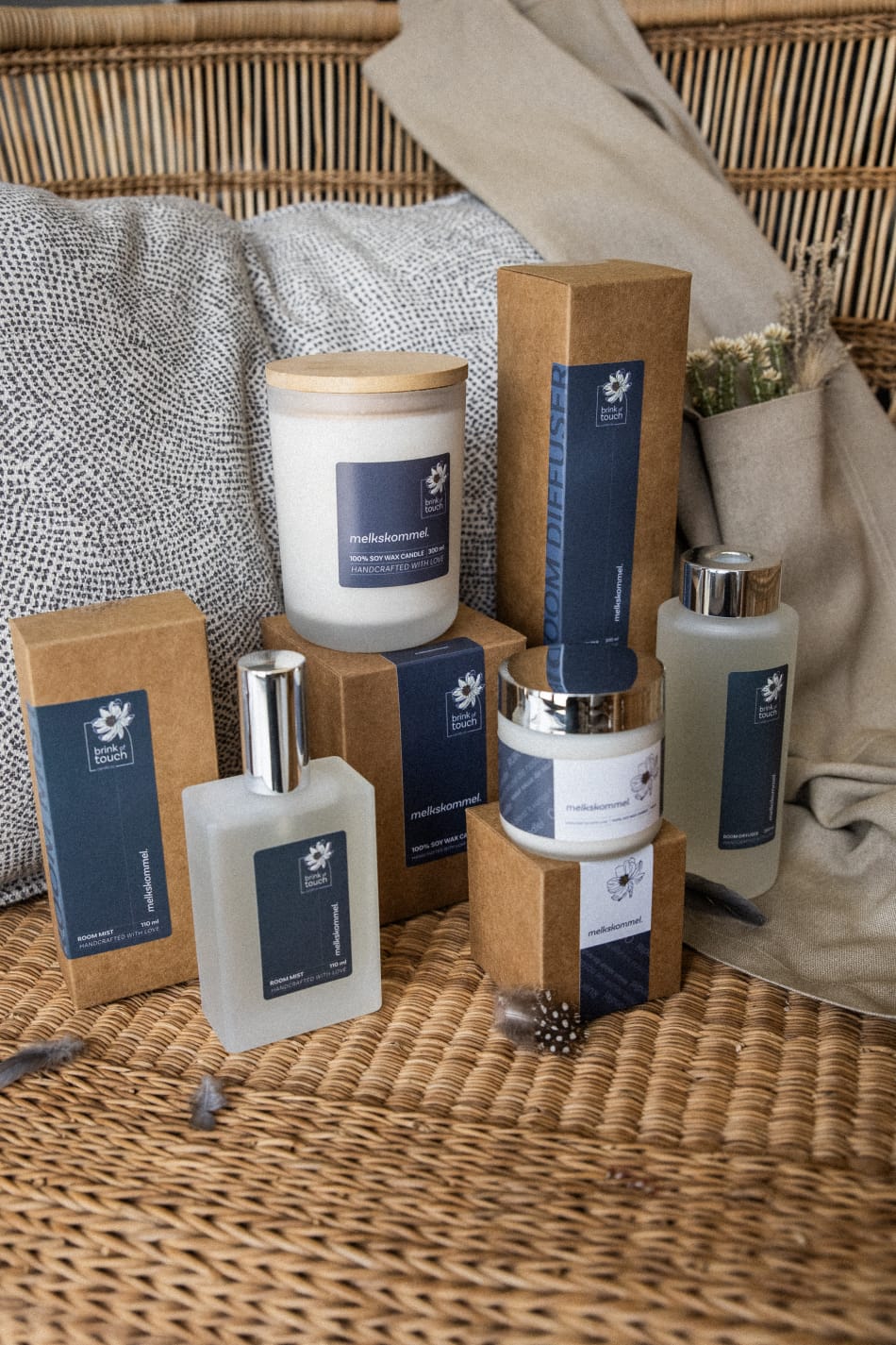 Afrikaanse Kers | Land Van Melk En Heuning candle - styled shot
