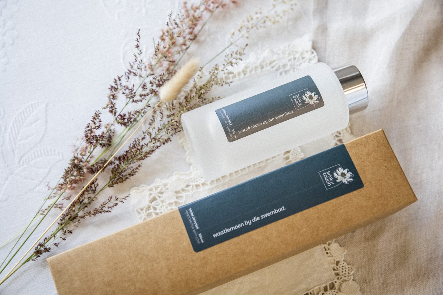 afrikaanse diffuser | waatlemoen by die swembad